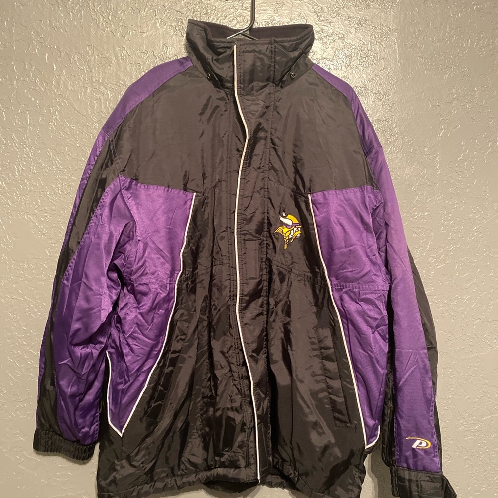 Vikings Vintage Puffer Jacket